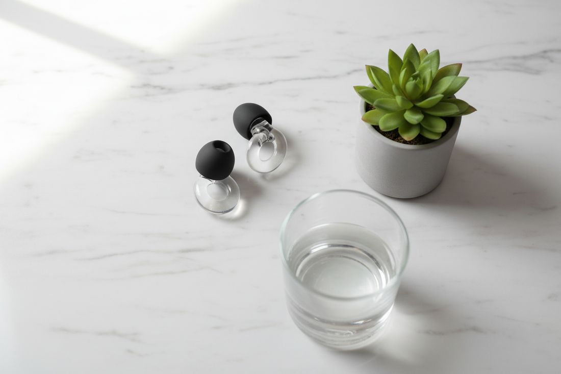 Quiet Social transparent lifestyle marbre plante